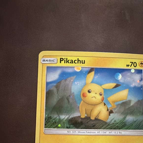 Pokémon TCG Pikachu SM183 SM Promo Holo Basic 70HP Thunder Jolt Promo Card - Picture 4 of 10